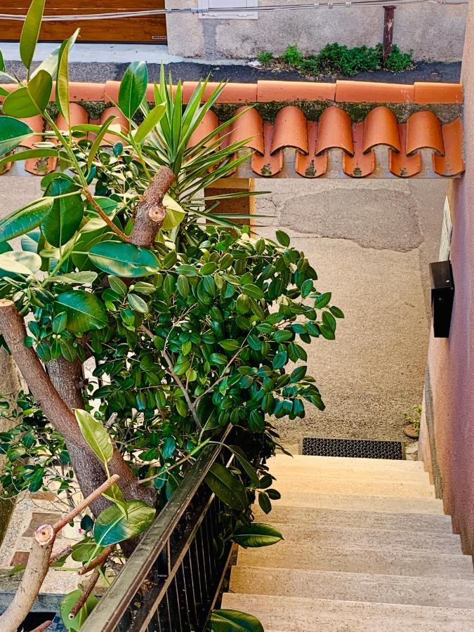 House Gallery Sardinia -Il Sogno- คูลิเอรี ภายนอก รูปภาพ